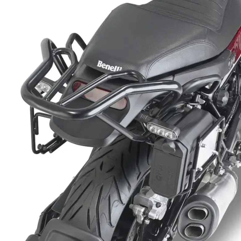 Attacco Posteriore Givi SR8704