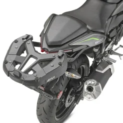 Attacco Posteriore Givi SR4136