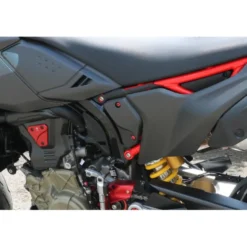 Cnc Racing KV484R Kit viti pannelli laterali Ducati Hypermotard 698 Mono Rosso