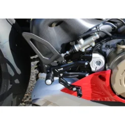 Cnc Racing Pe408B Pedane Regolabili Ducati Per Serie Panigale V4 Carbon
