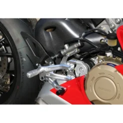 Cnc Racing Pe408S Pedane Regolabili Ducati Per Serie Panigale V4 Carbon