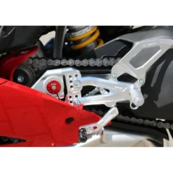 Cnc Racing Pe406S Pedane Regolabili Ducati Per Serie Panigale V4