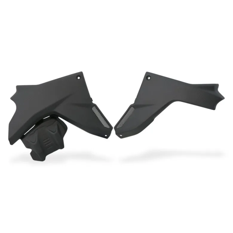 Cnc Racing Za361Y Cover Laterali Motore Ducati Multistrada V4 Carbonio