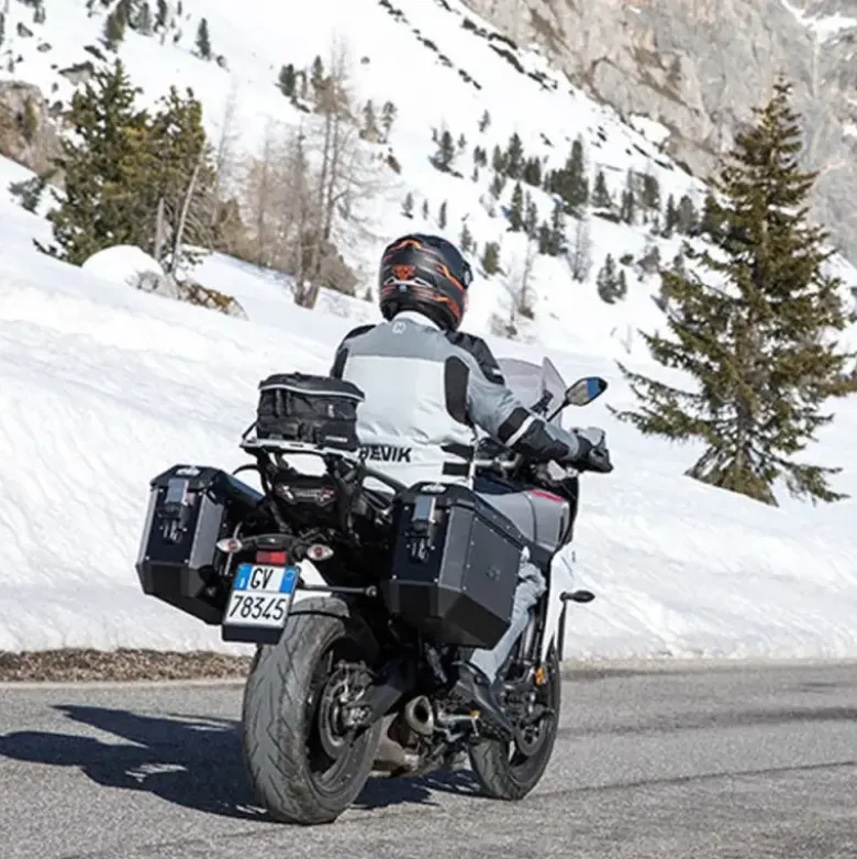 Coppia Valigie Laterali Givi Trekker Alaska 36 Litri Alluminio Nero
