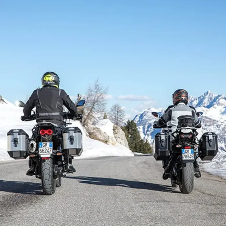 Coppia Valigie Laterali Givi Trekker Alaska 36 Litri Alluminio Nero