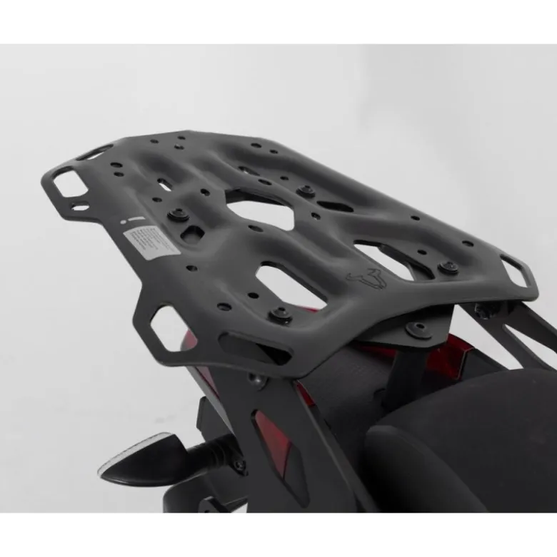 Kit Attacco e Bauletto Sw-Motech TRAX ADV 38 Litri Nero