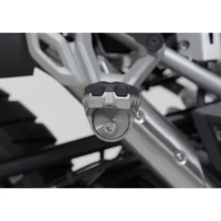 Kit pedane passeggero ION Modelli Triumph Tiger 1200 (22-).