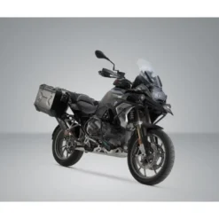 Kit Valigie e Supporti Sw-Motech TRAX ADV + Akrapovic 45 37 Litri Nero KFT.07.664.72000/B