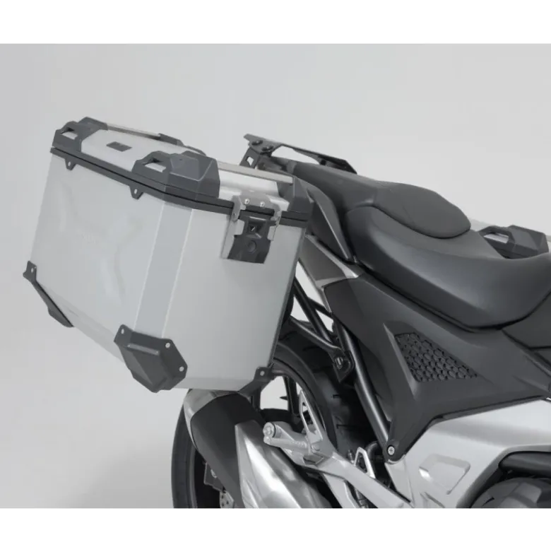 Kit Valigie e Supporti Sw-Motech TRAX ADV Argento 45/45 Litri KFT.01.841.70100/S