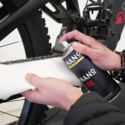 Lubrificazione ad Alta Adesività per Catene e Ingranaggi Nano+ Lube 200ml