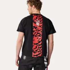Maglietta T-Shirt Revit Season Nero