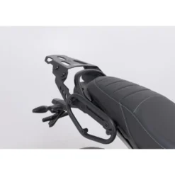 Portabagagli STREET-RACK Sw-Motech Nero. Triumph Speed ??400/Scrambler 400 X (23-).