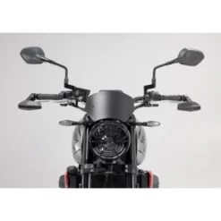 Protezioni della leva con deflettore vento Nero. Triumph Trident 660 (21-).