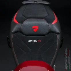 Rivestimento sella compatibile Ducati Diavel V4 (23-24) modello Diablo Velvet