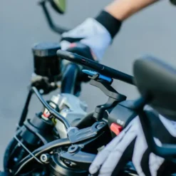 Supporto Telefono Manubrio Moto Quad Lock